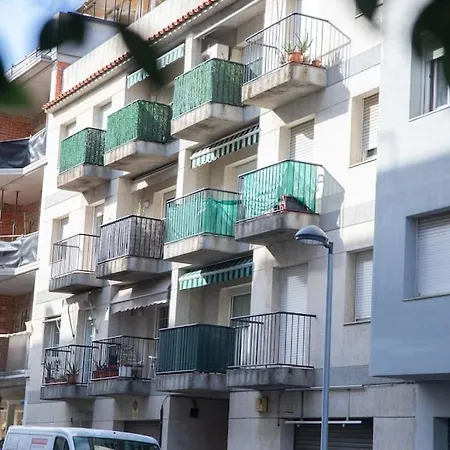 Apartman Luminoso Y Espacioso Piso A 5 Min Andando Del Mar *